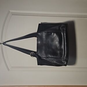 VIntage black Coach tote bag.